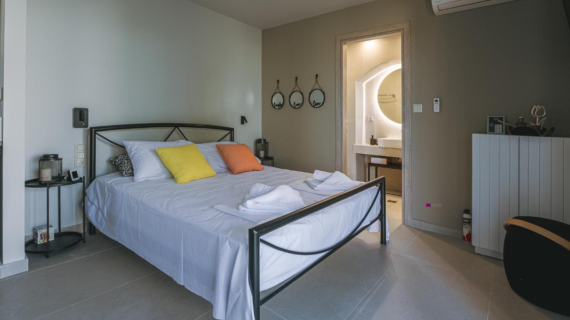 Electra Beachfront Suites, Nea Irakleia Zewnętrze zdjęcie