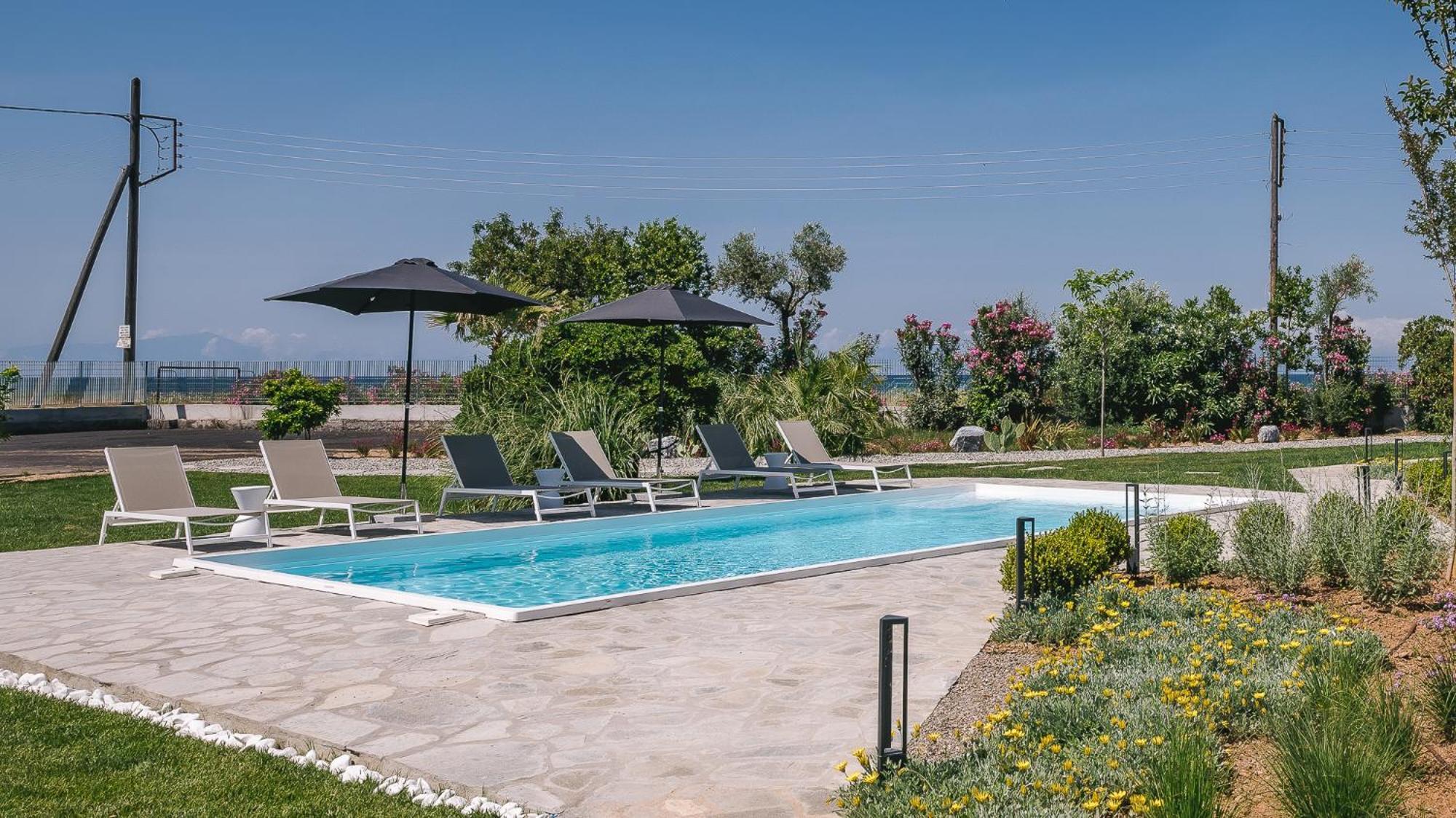 Electra Beachfront Suites, Nea Irakleia Zewnętrze zdjęcie